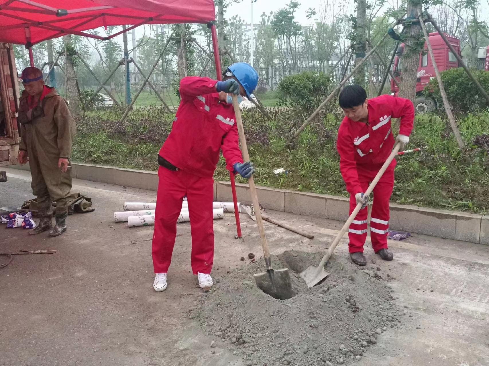 玄武管道疏通哪家好】及时进行市政管道清淤